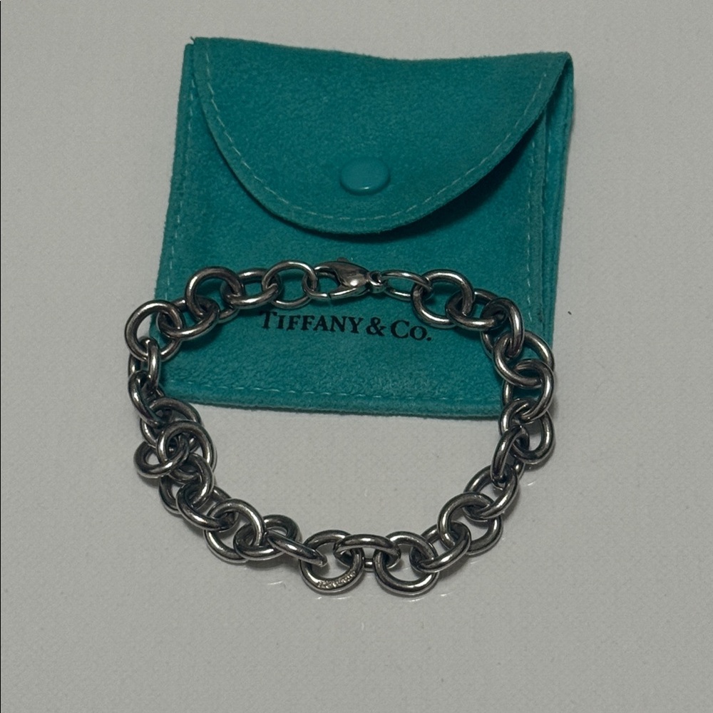 Tiffany & Co. Silver Bracelet with Teal Pouch - Picture 6 of 16